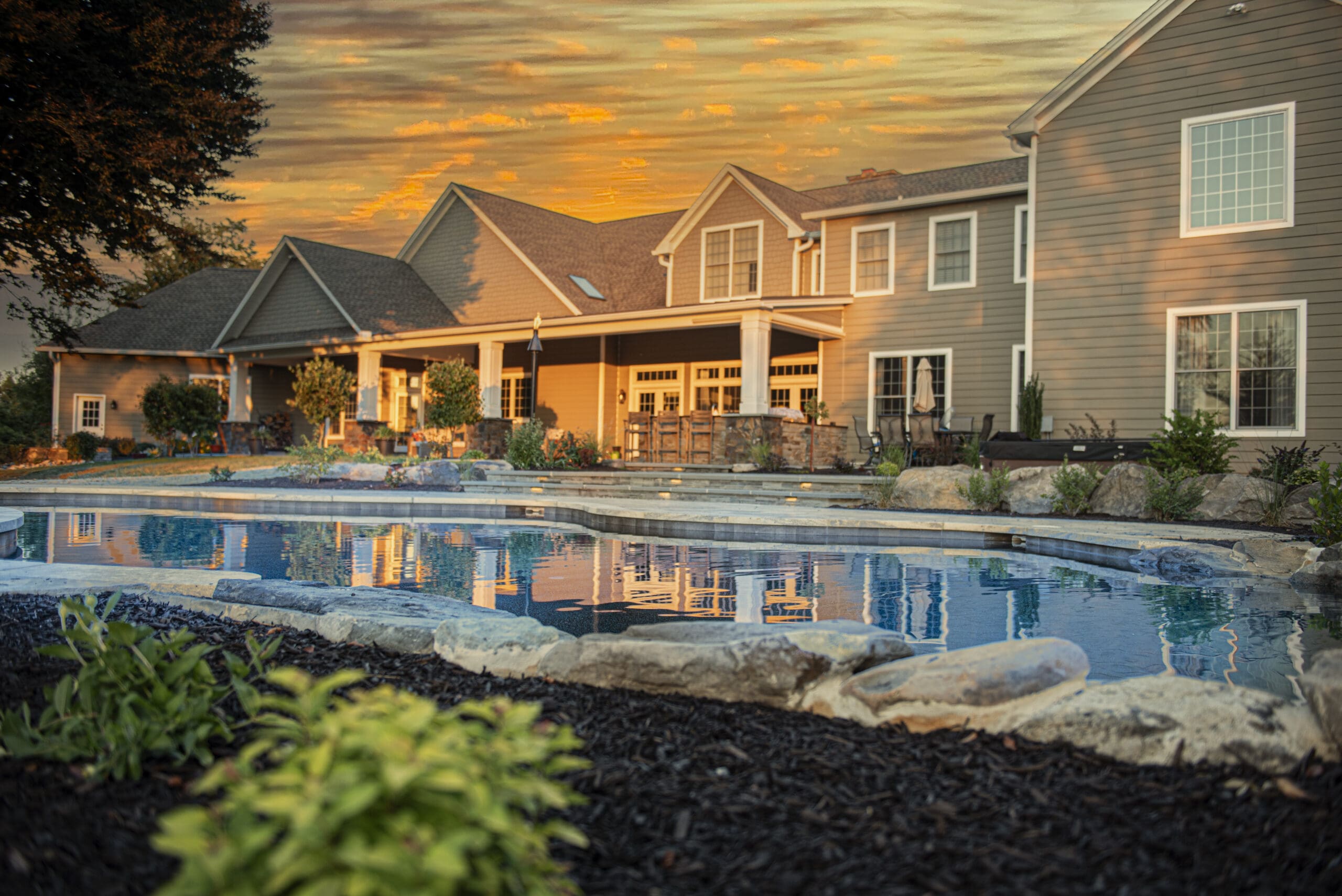 Creating Stunning Swimming Pools with Natural Elements